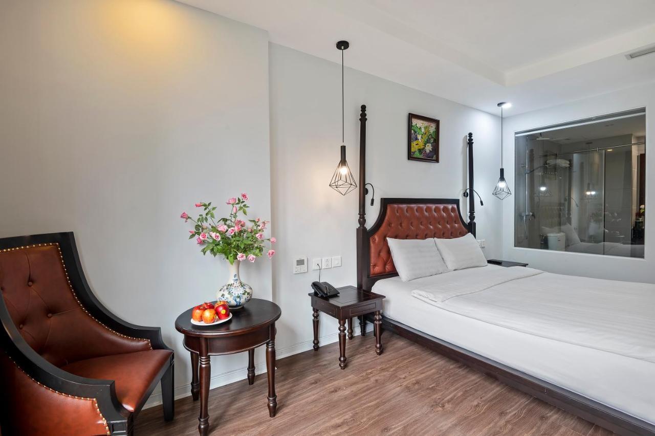 22Land Residence Hotel 71 Hang Bong Premium Hanoi Luaran gambar