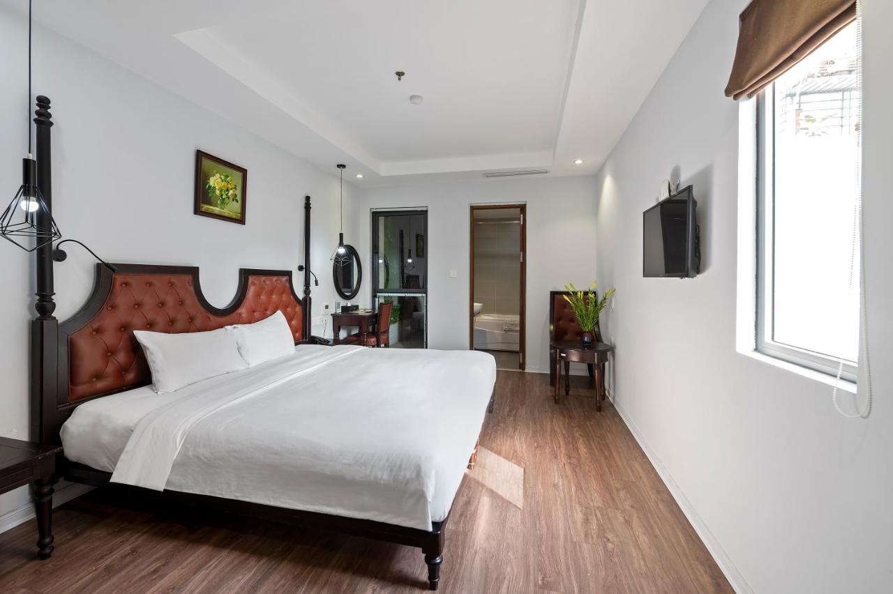 22Land Residence Hotel 71 Hang Bong Premium Hanoi Luaran gambar