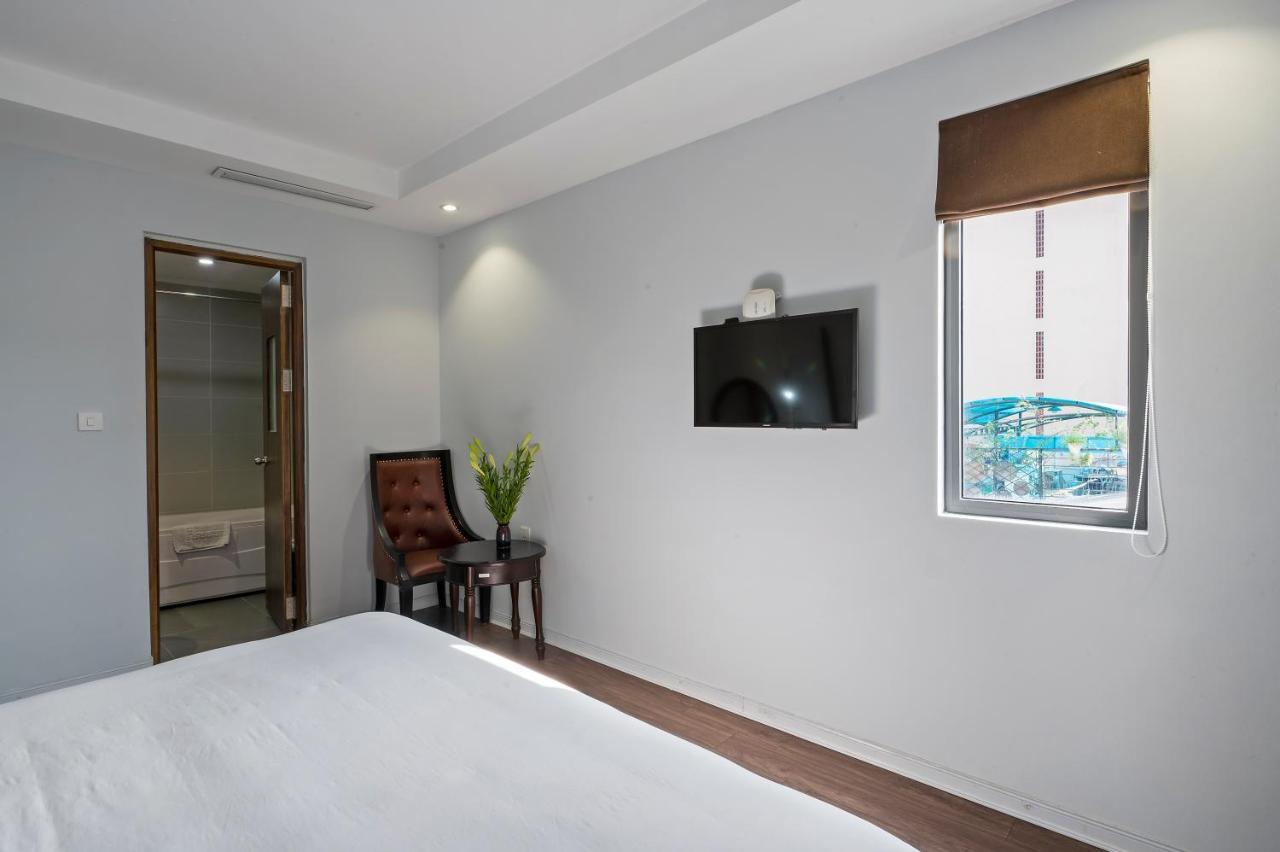 22Land Residence Hotel 71 Hang Bong Premium Hanoi Luaran gambar