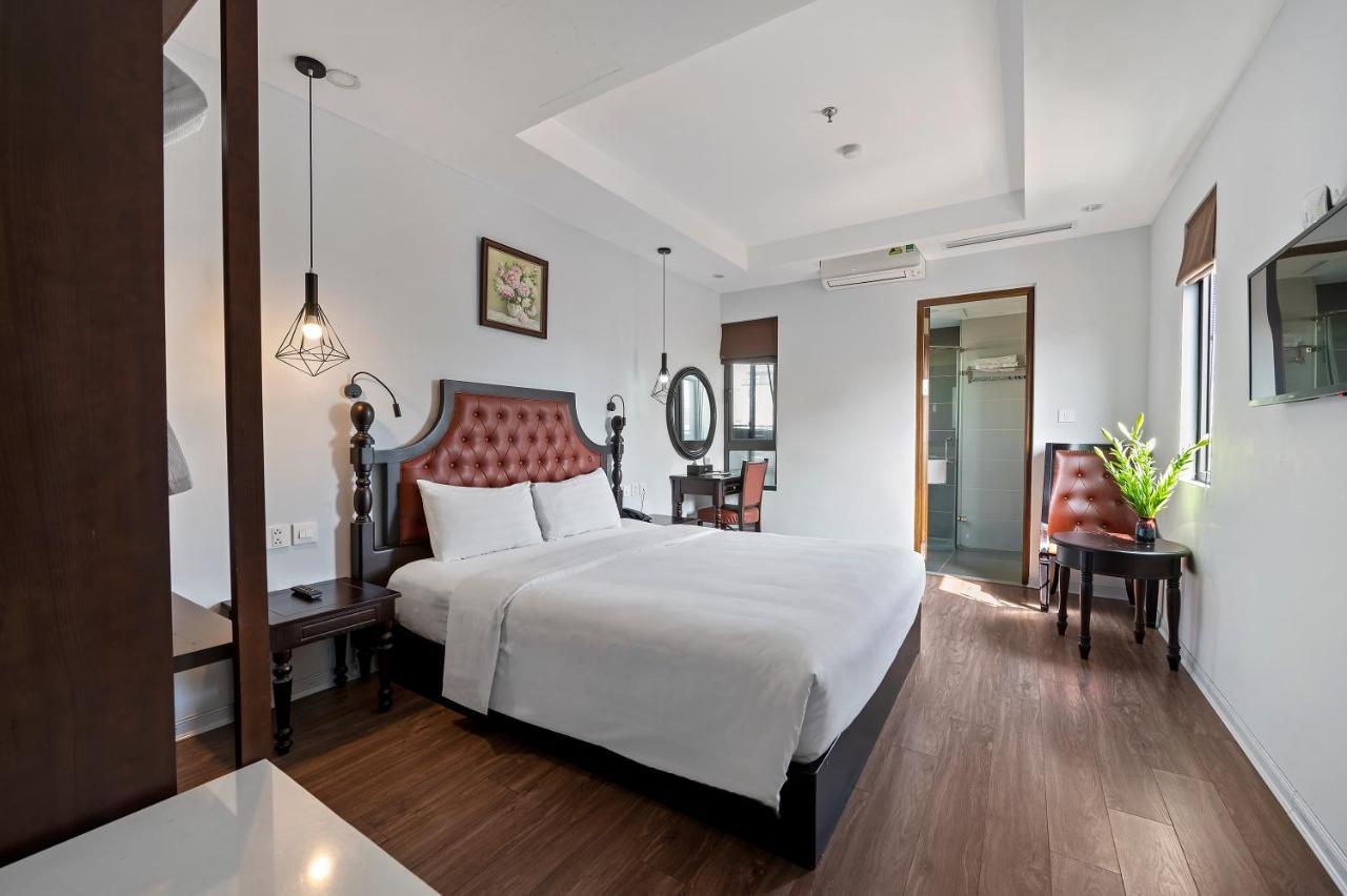 22Land Residence Hotel 71 Hang Bong Premium Hanoi Luaran gambar